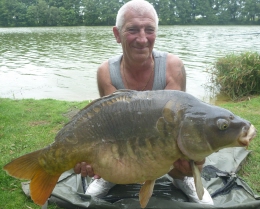 mirror 29lb 11oz